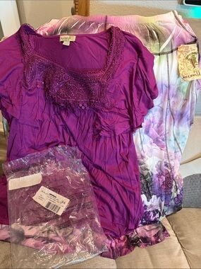 ONE WORLD Multicolor Floral Ombre Short Sleeve Top